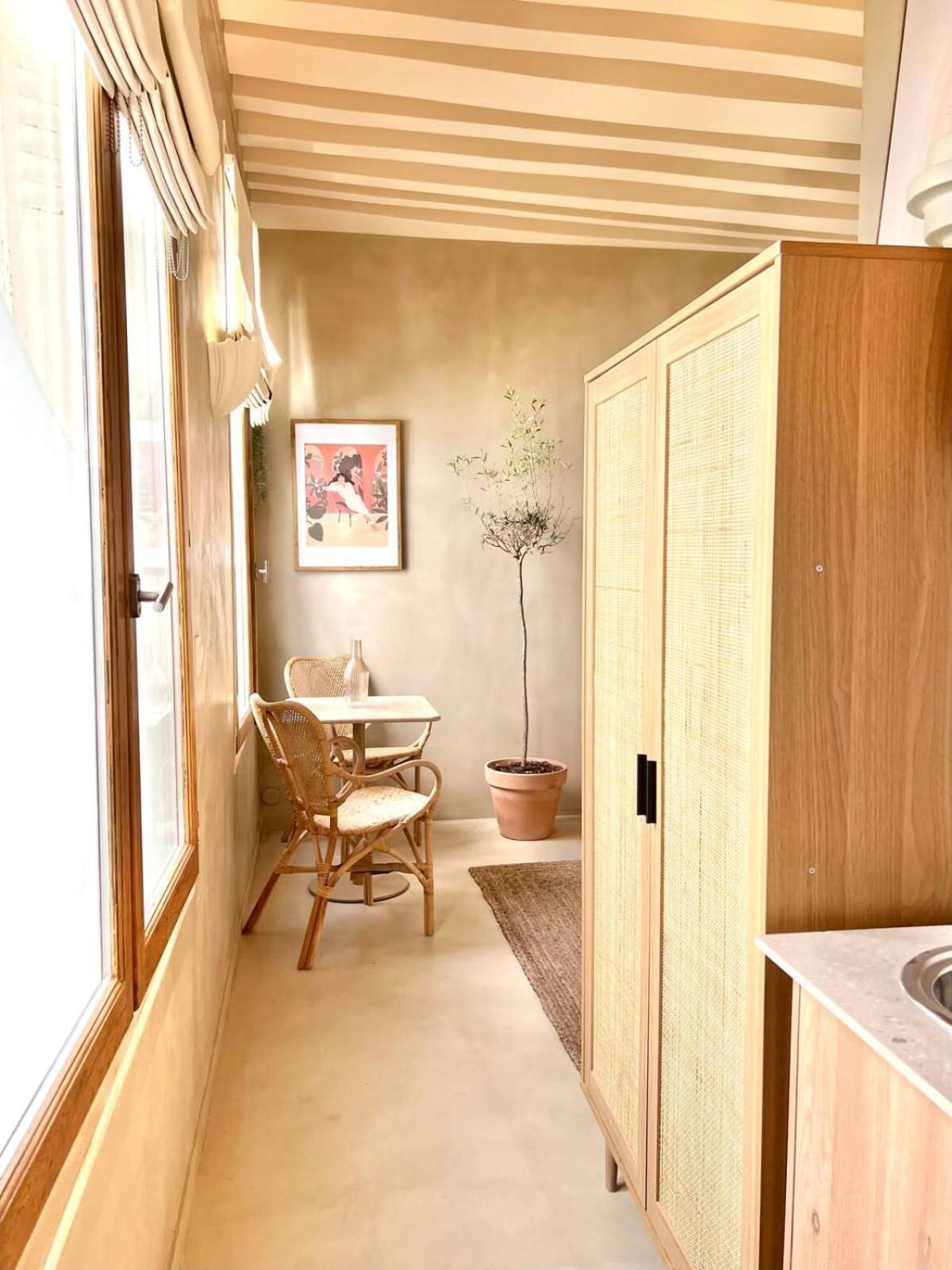 Studio De Charme Pour Un Sejour En Amoureux - 2P - Flat-Guest Paris Dış mekan fotoğraf
